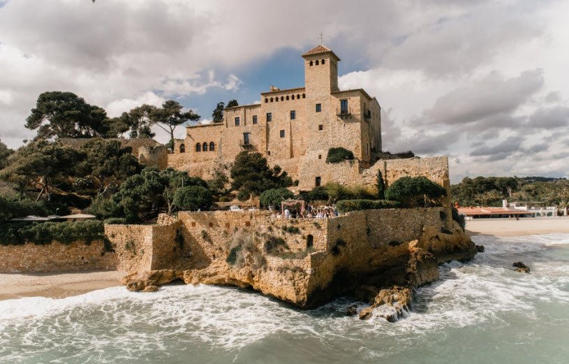 Castell de Tamarit, Spain
